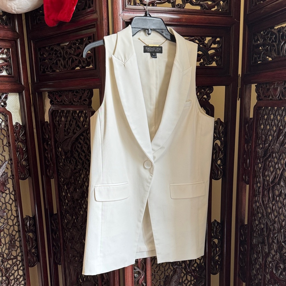 Rachel Zoe Cream Sleeveless Vest - 8